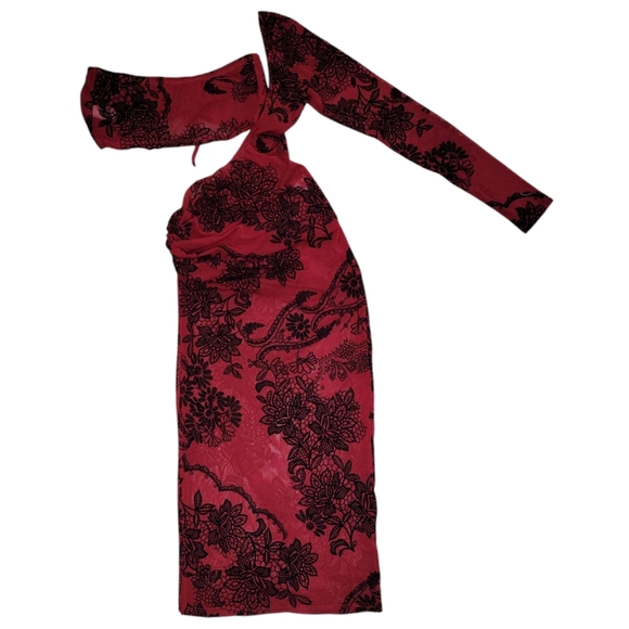 Red/Black Skirt Set - Picture 5 of 10